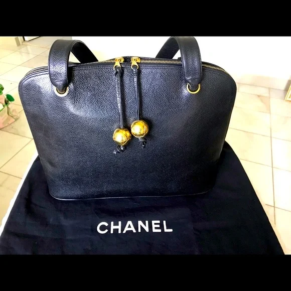 Chanel - Picture 5 of 16